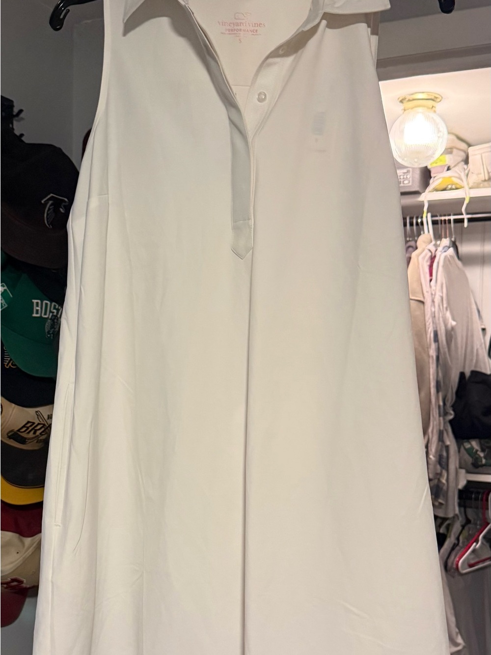 NWT Vineyard Vines Womenโs White Polo Dress Shirt